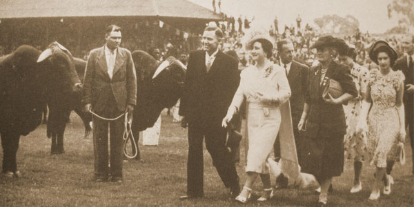 The British Royal Family (with the reigning monarch, Queen Elizabeth second from right) during their visit to the 1946 Rand Show. © Rand Show and City Buzz | www.wits.ac.za/curiosity/