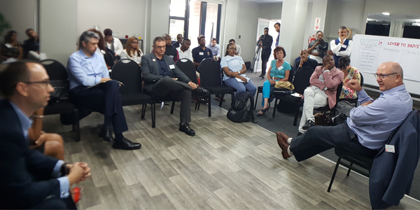 Andrew Lane, Deloitte Africa’s Energy & Resources Leader (left) facilitating the breakaway session at the 4IRSA Mining & Manufacturing Workshop.