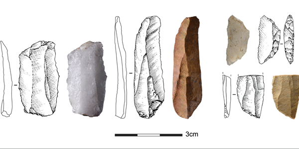 Examples of Howiesons Poort stone tools from Klipdrift Shelter (Credits Anne Delagnes and Gauthier Devilder)