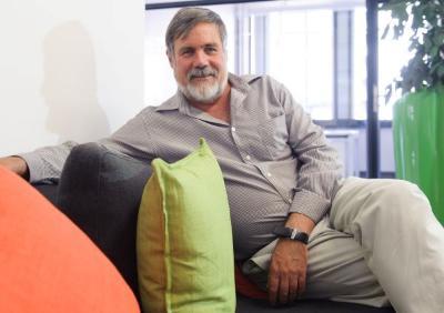 Professor Bob Scholes