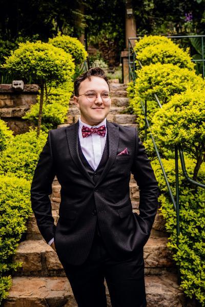 Dr Bradley Segal