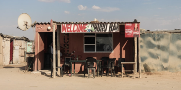 Shopfront informal settlement in Swakopmund image Anqi Lu Unsplash