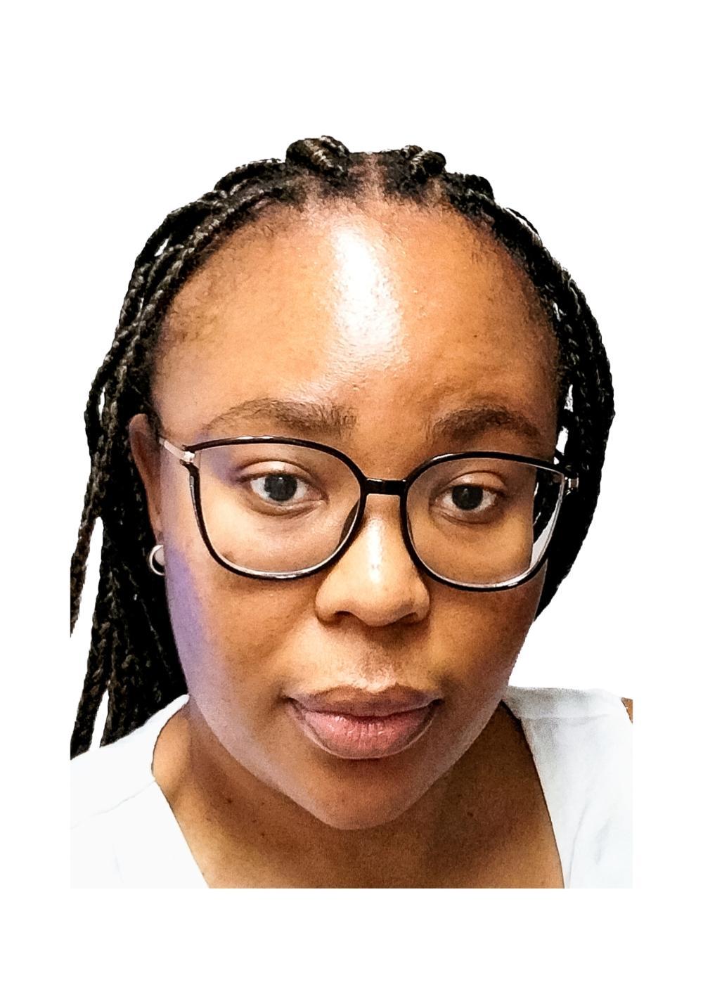 Reneilwe - PHR Headshot