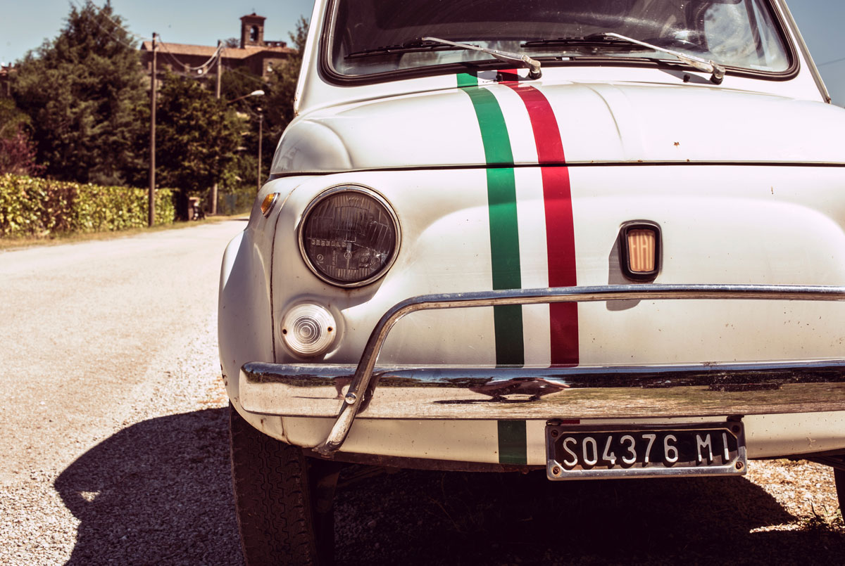 Fiat photo Jonathan Bean on Unsplash
