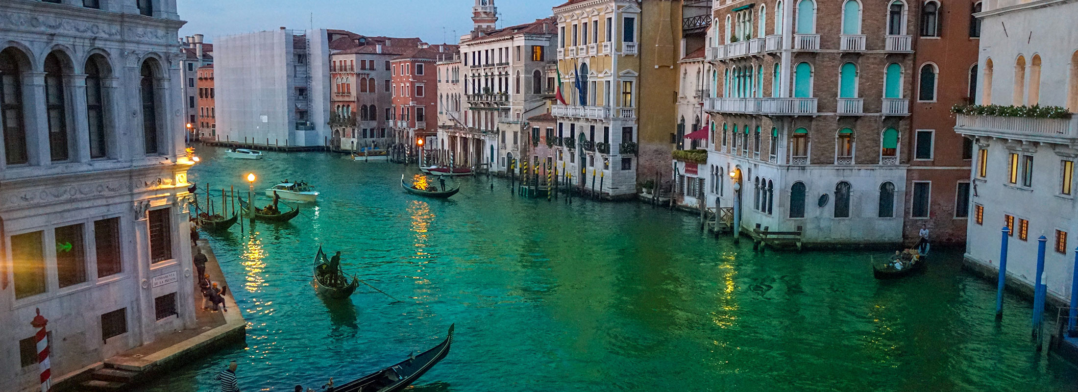 Venezia photo Dima Port on Unsplash