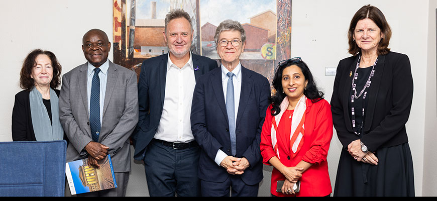 Prof. Sonia Sachs, Prof. Bob Wekesa Dr Kenneth Creamer, Prof. Jeffery Sachs, Prof. Uma Kollamparambil and Prof. Lynn Morris.