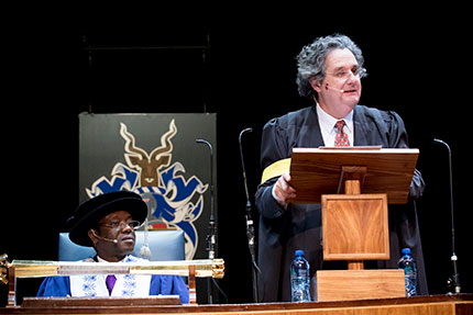 Professor Anton Harber addresses graduants from the Faculty of Humanities.