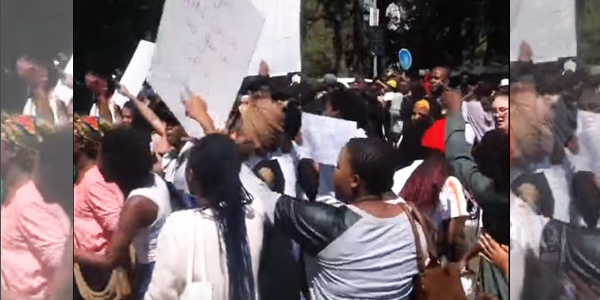 Parents protest outside school 