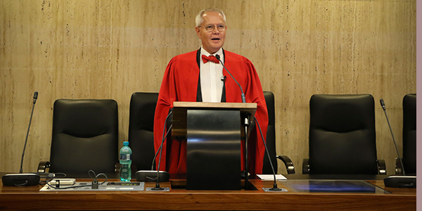 Professor Jannie Rossouw