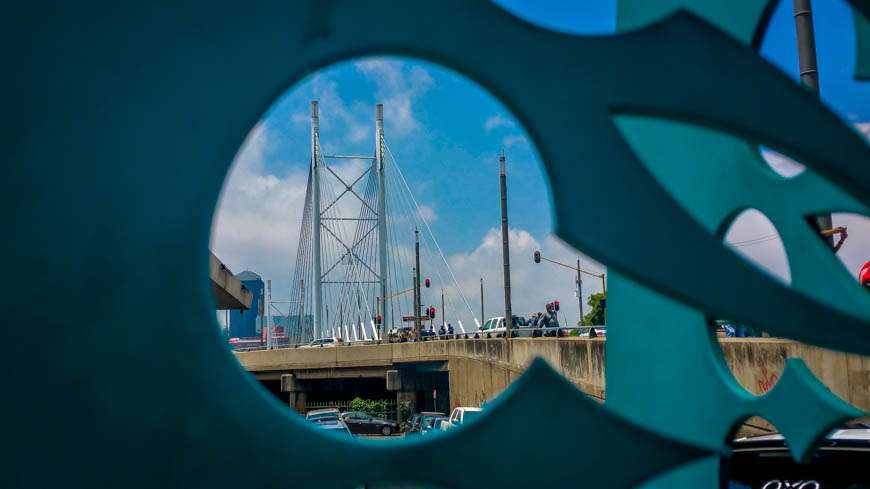 Nelson Mandela Bridge Art