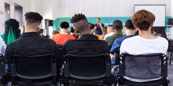 Students/young people © www.wits.ac.za/curiosity/