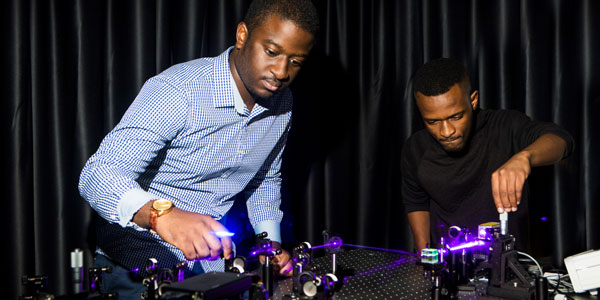 Structured Light Lab | Curiosity 14: #Wits100 © https://www.wits.ac.za/curiosity/ Structured Light Lab | Curiosity 14: #Wits100 © https://www.wits.ac.za/curiosity/