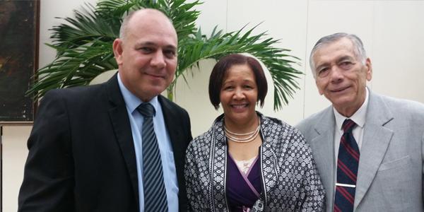 (L-R) Cuban Minister of Health Dr Roberto Morales, Wits Professor Laetitia Rispel, Dr Alcides Ochoa President of the Alliance of of Public Health Associations of the Americas 