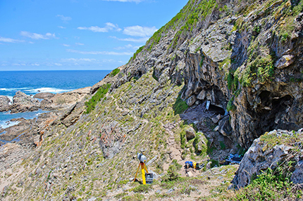 The outside of Blombos Cave in the southern Cape in South Africa. Credit: Magnus Haaland