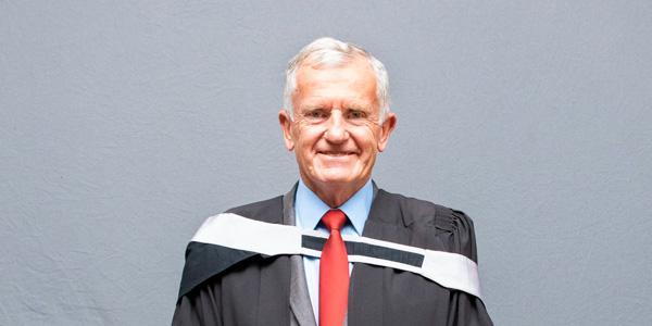 Prof. Kenneth Huddle received the Gold Medal from Wits for contributions to improving healthcare services for the indigent in Soweto Prof. Kenneth Huddle received the Gold Medal from Wits for contributions to improving healthcare services for the indigent in Soweto