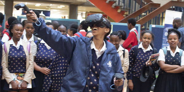 Learners experience the wonderful world of VR at Wits University Learners experience the wonderful world of VR at Wits University