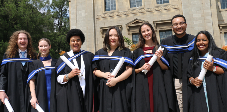 Science graduates celebrate friendship and success on 17 April Science graduates celebrate friendship and success on 17 April