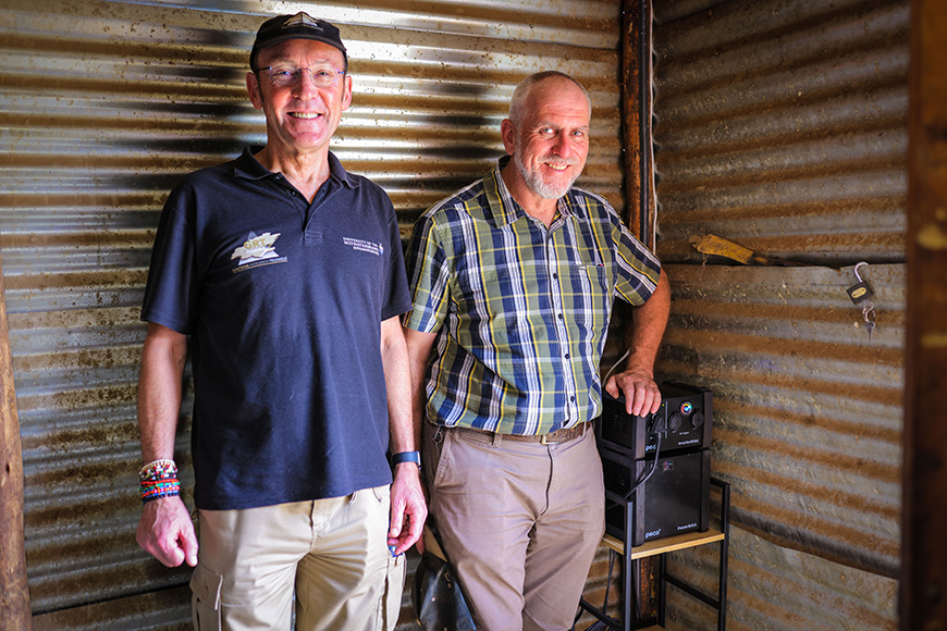 Professors David Everatt and Willie Cronje with the Peco powerbrick