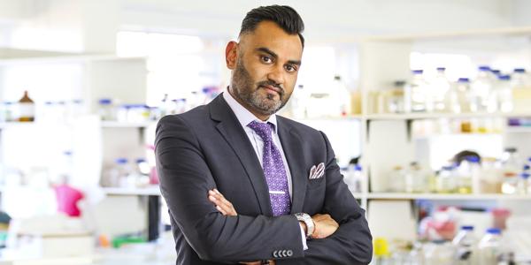 Professor Bavesh Kana Professor Bavesh Kana