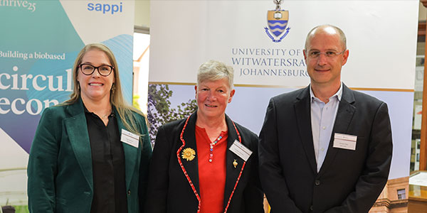 Tracy Wessels (Sappi), Professor Mary Scholes and Giovanni Sale (Sappi)